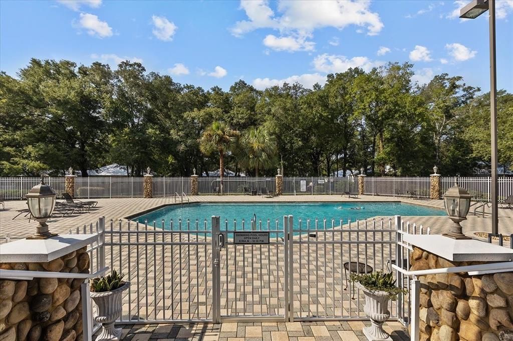 Exterior, Pool