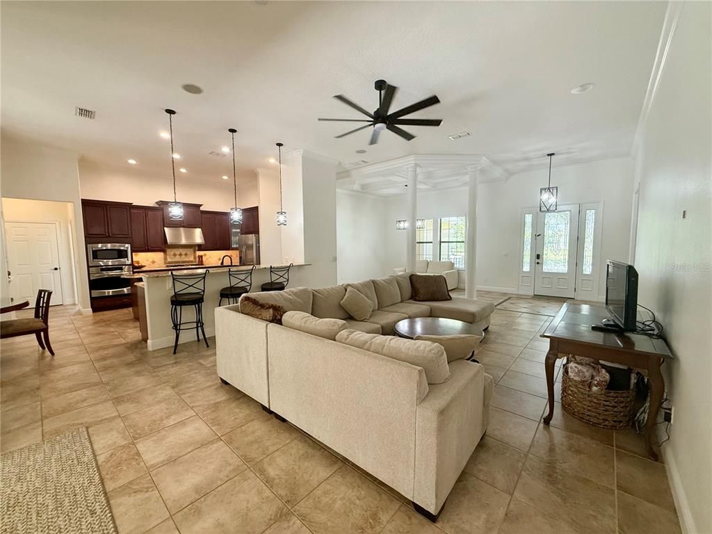 Interior, Kitchen, Living room, Pendant Lights, Recessed Lighting
