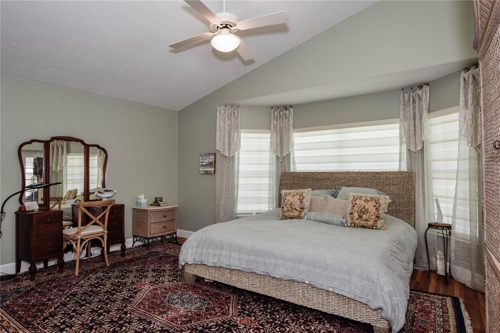 Bedroom, Home Office, Interior, Wood Texture Flooring