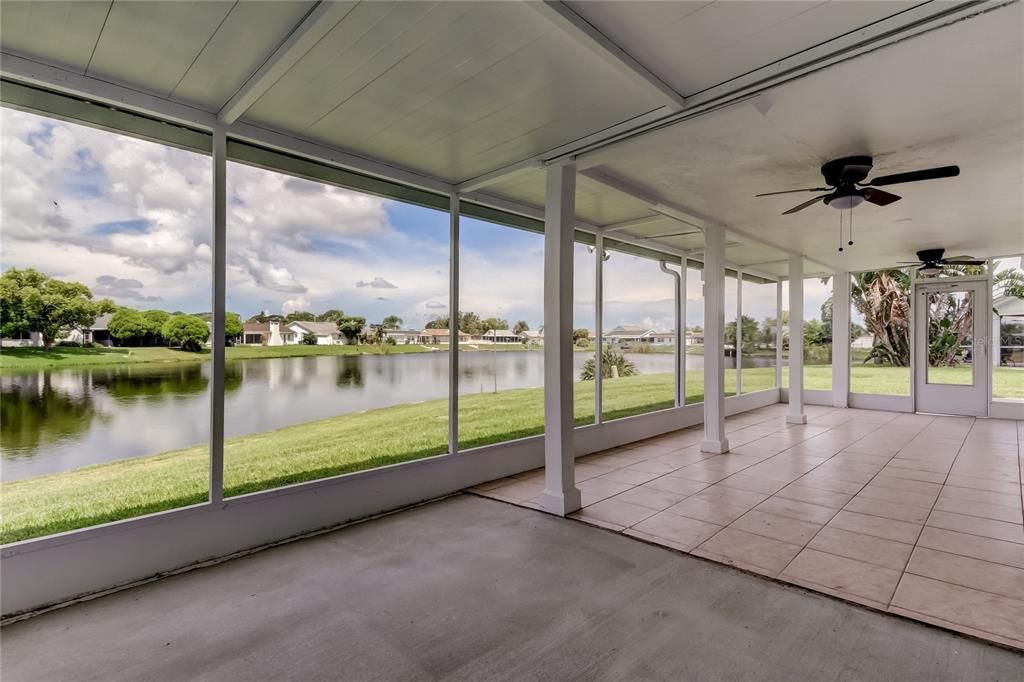 Interior, Sun Room, Water