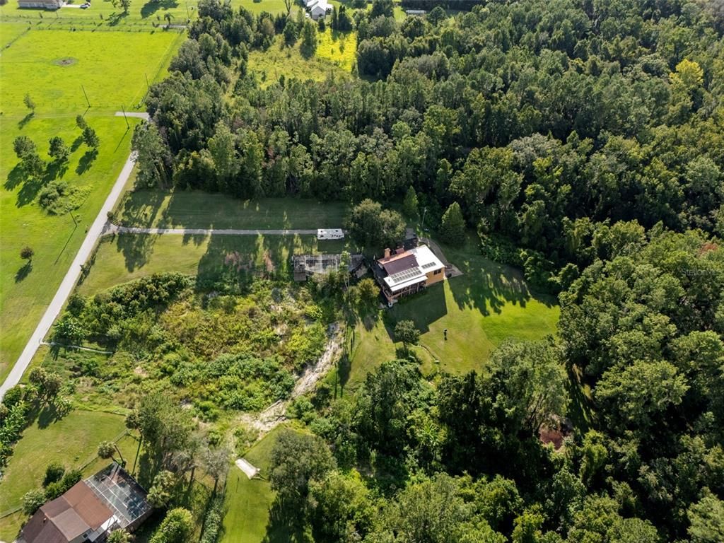 Exterior, Drone