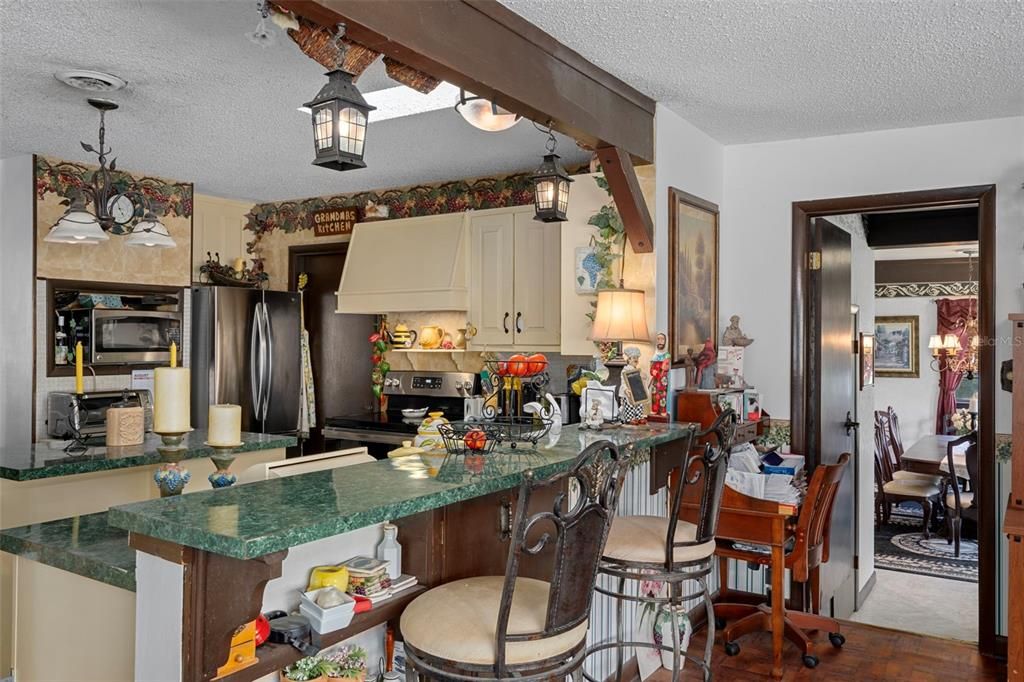 Chandelier, Dining room, Interior, Kitchen, Wood Texture Flooring