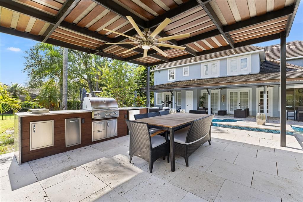 Exterior, Outdoor Kitchen