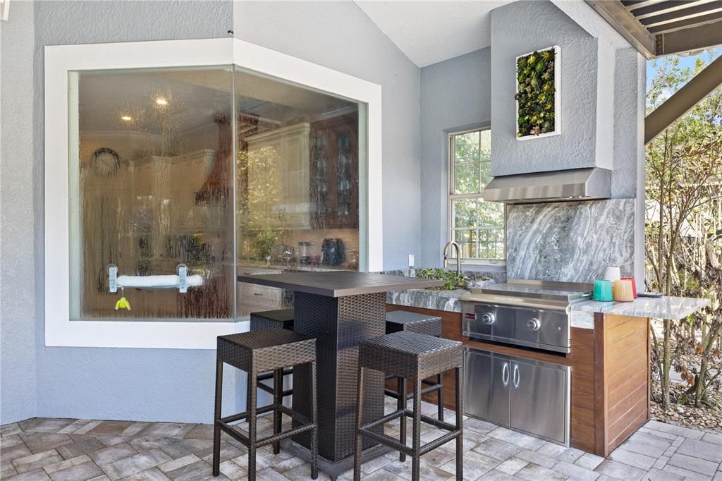 Exterior, Outdoor Kitchen