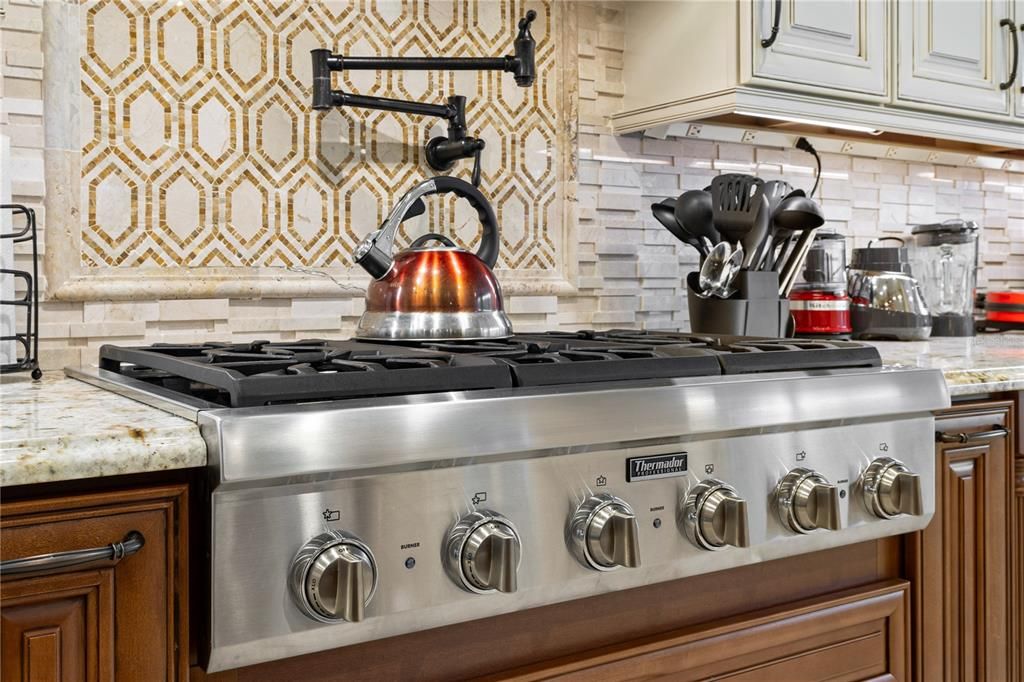 Interior, Kitchen, Stainless Steel Appliances