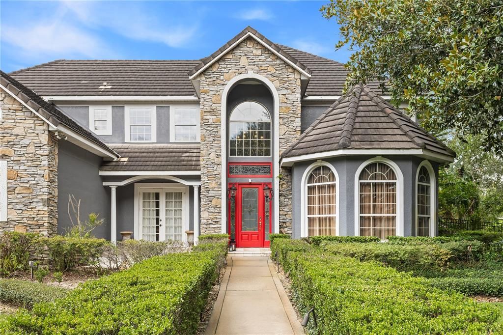 Exterior, Facade, Queen Anne Victorian