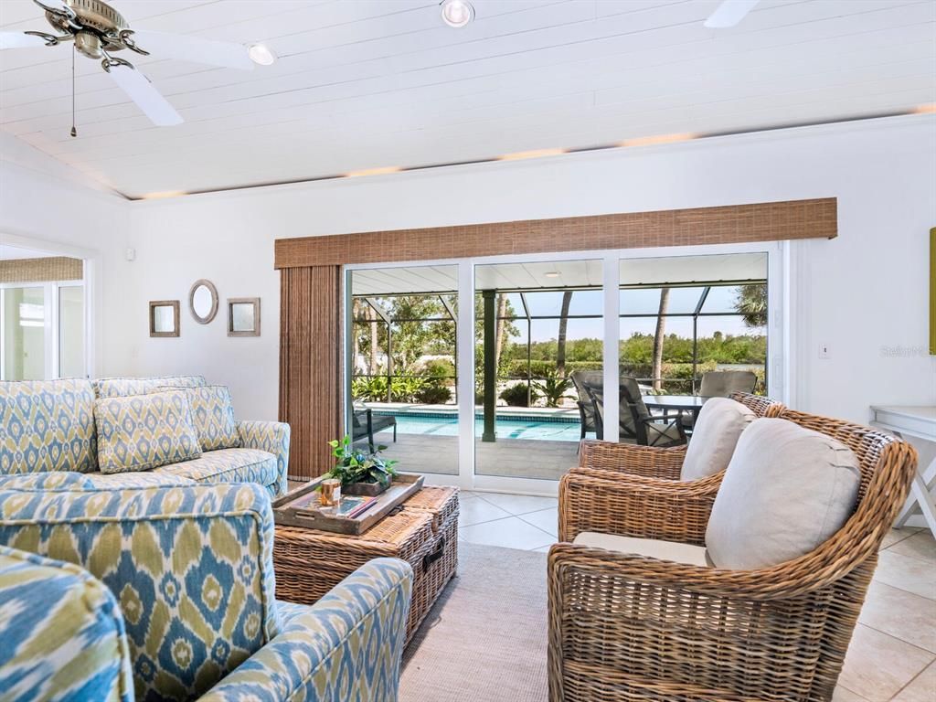 Interior, Living room, Pool
