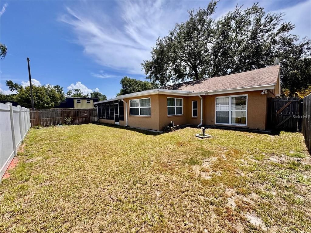 Backyard, Exterior