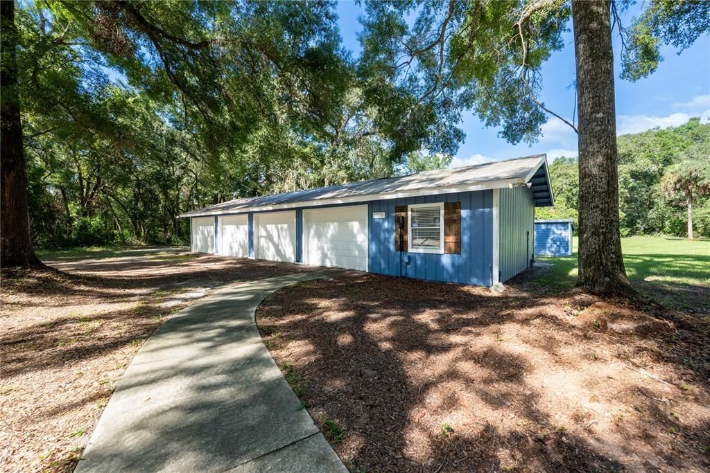Backyard, Exterior