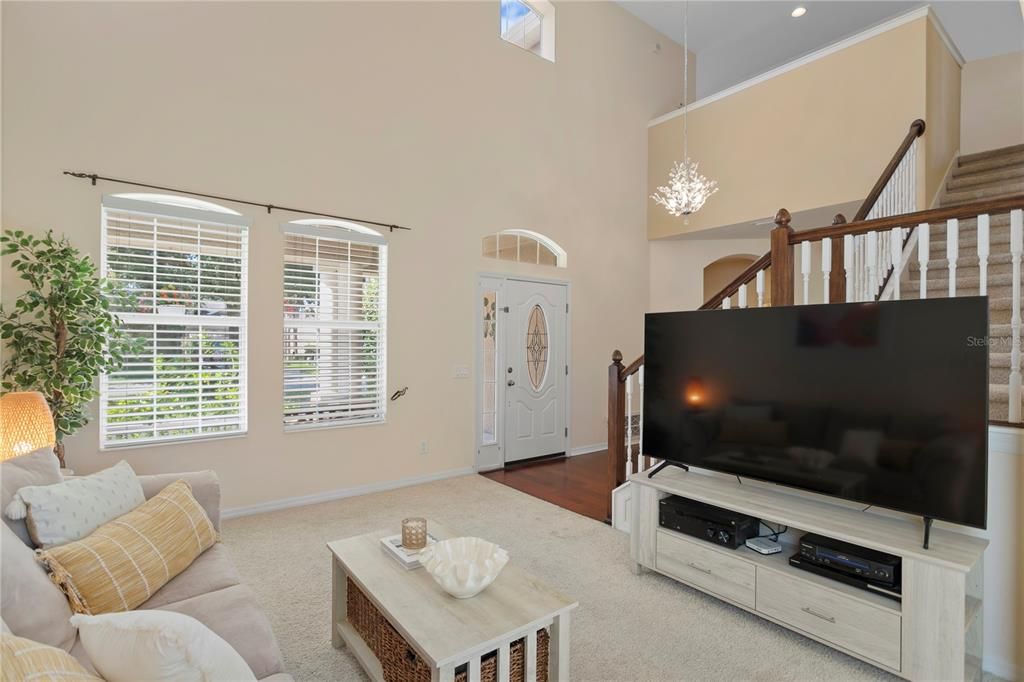 Interior, Living room, Pendant Lights, Wood Texture Flooring