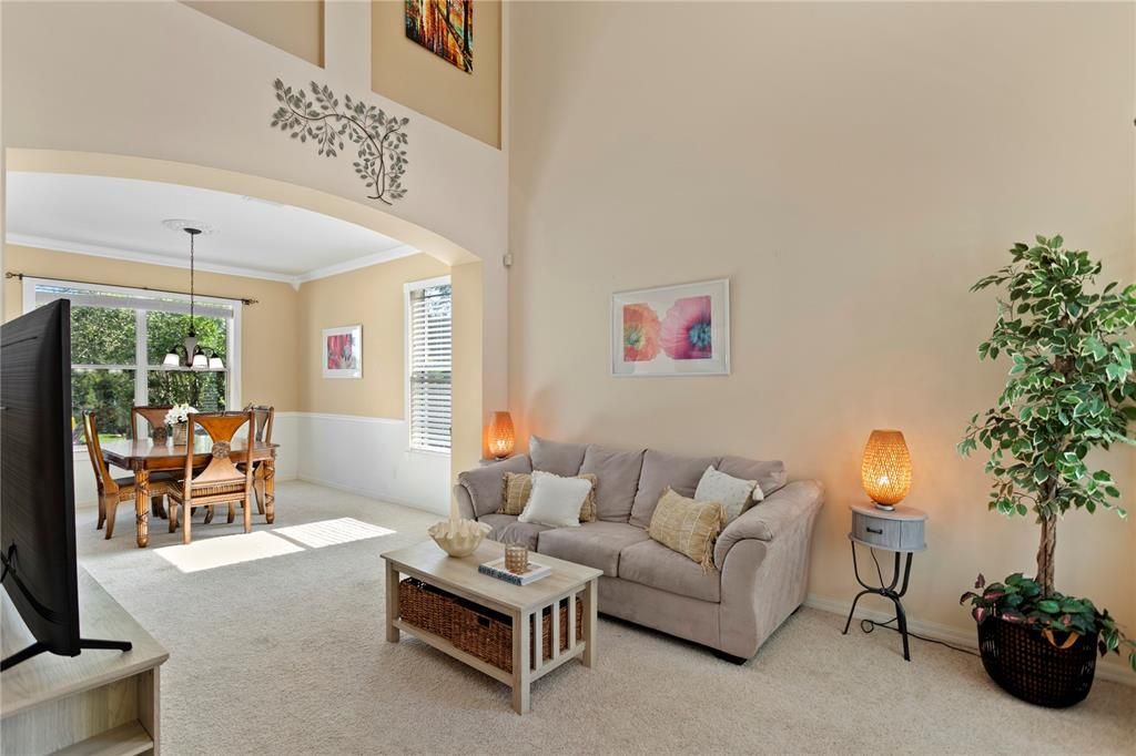 Dining room, Interior, Living room, Pendant Lights