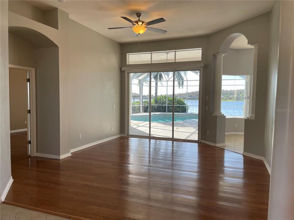 Empty room, Interior, Sun Room, Water, Wood Texture Flooring