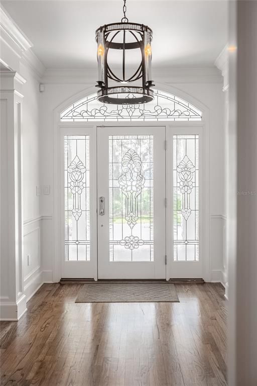 Chandelier, Interior, Wood Texture Flooring