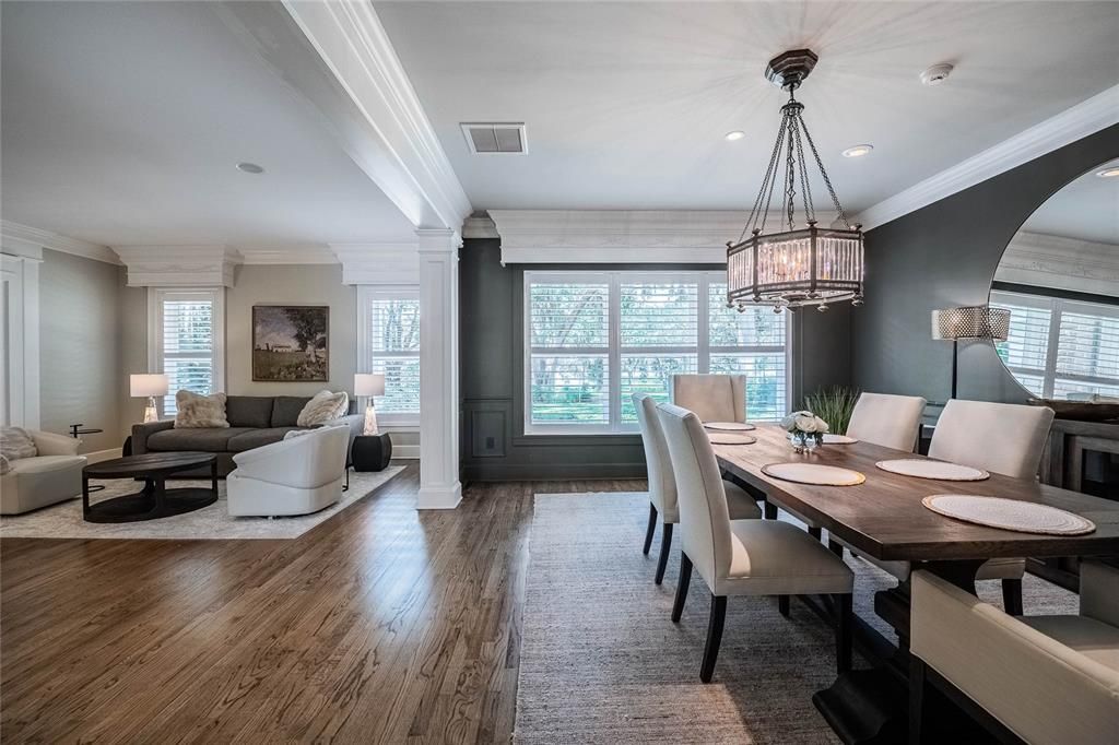 Dining room, Interior, Living room, Pendant Lights, Recessed Lighting, Wood Texture Flooring