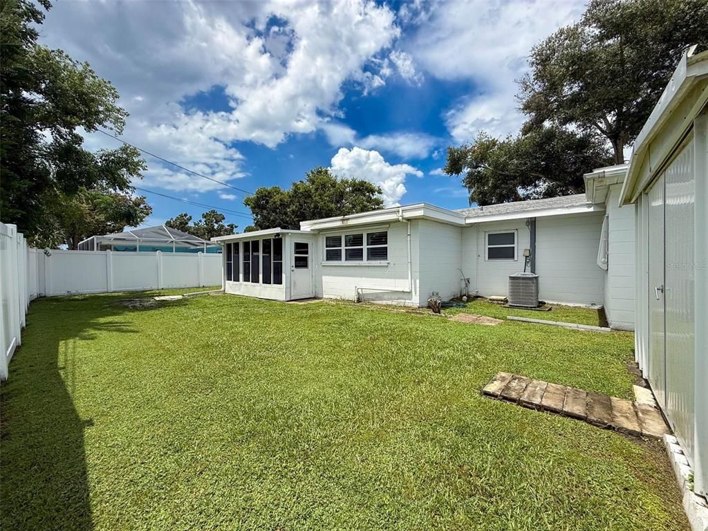 Backyard, Exterior