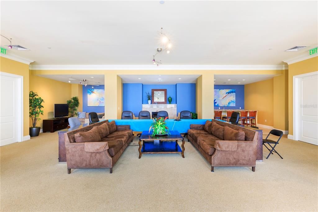 Dining room, Interior, Living room, Recessed Lighting