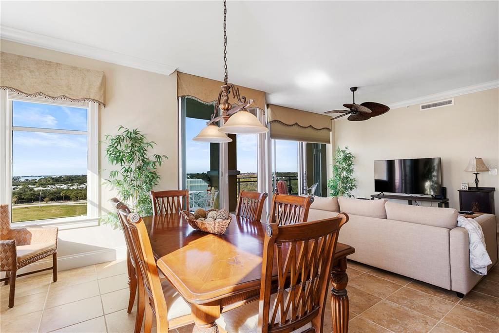 Dining room, Interior, Living room, Pendant Lights