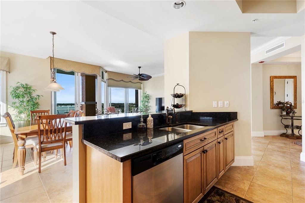 Dining room, Interior, Kitchen, Pendant Lights, Recessed Lighting, Water