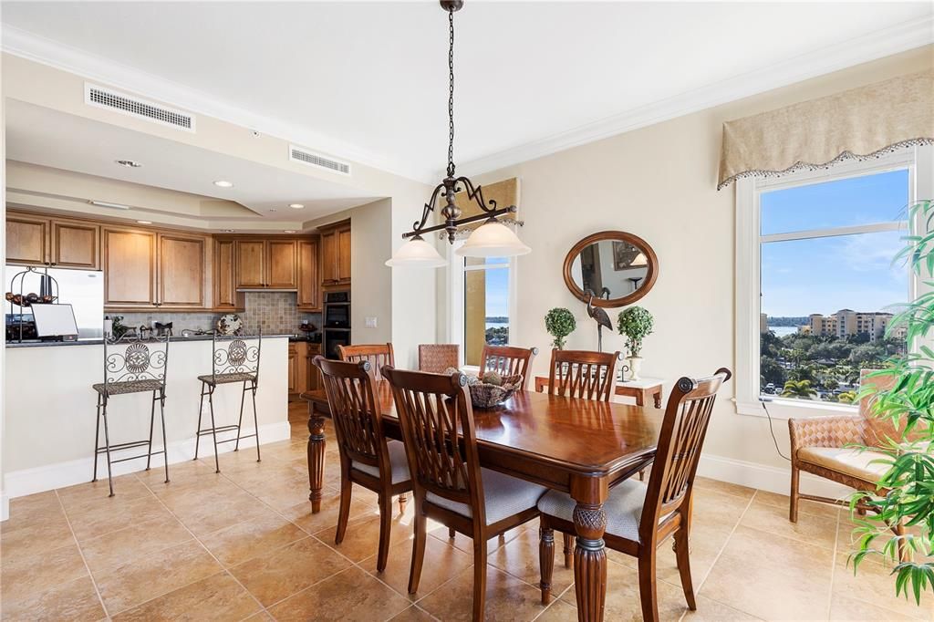 Dining room, Interior, Kitchen, Pendant Lights, Recessed Lighting