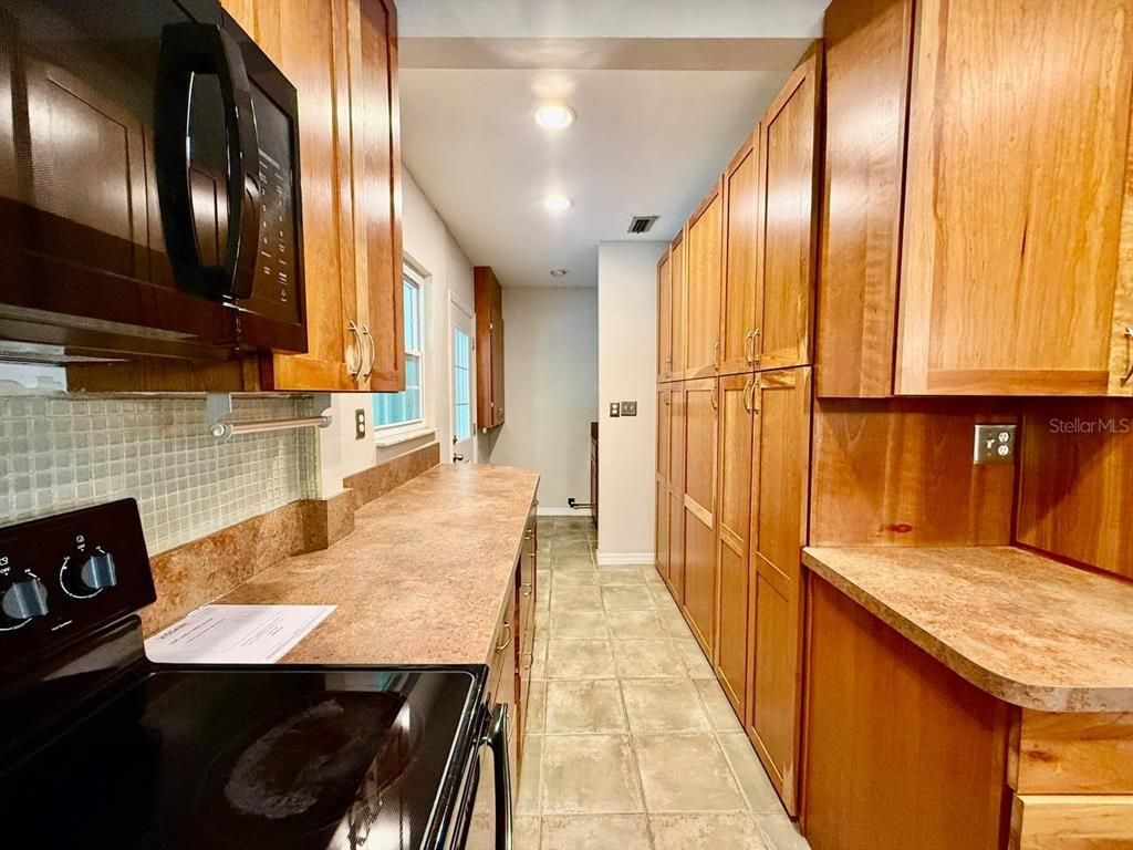Interior, Kitchen, Recessed Lighting
