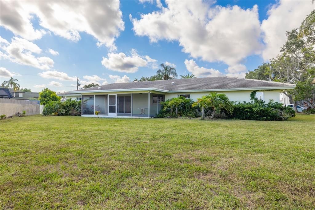 Backyard, Exterior
