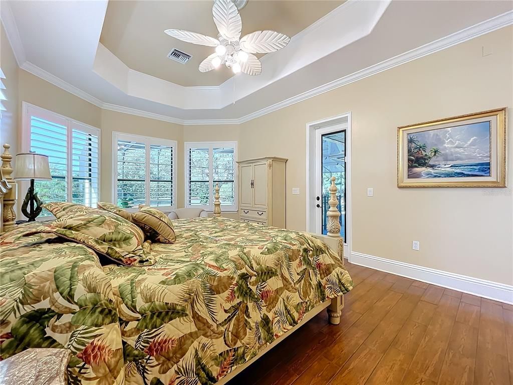 Bedroom, Interior, Water, Wood Texture Flooring