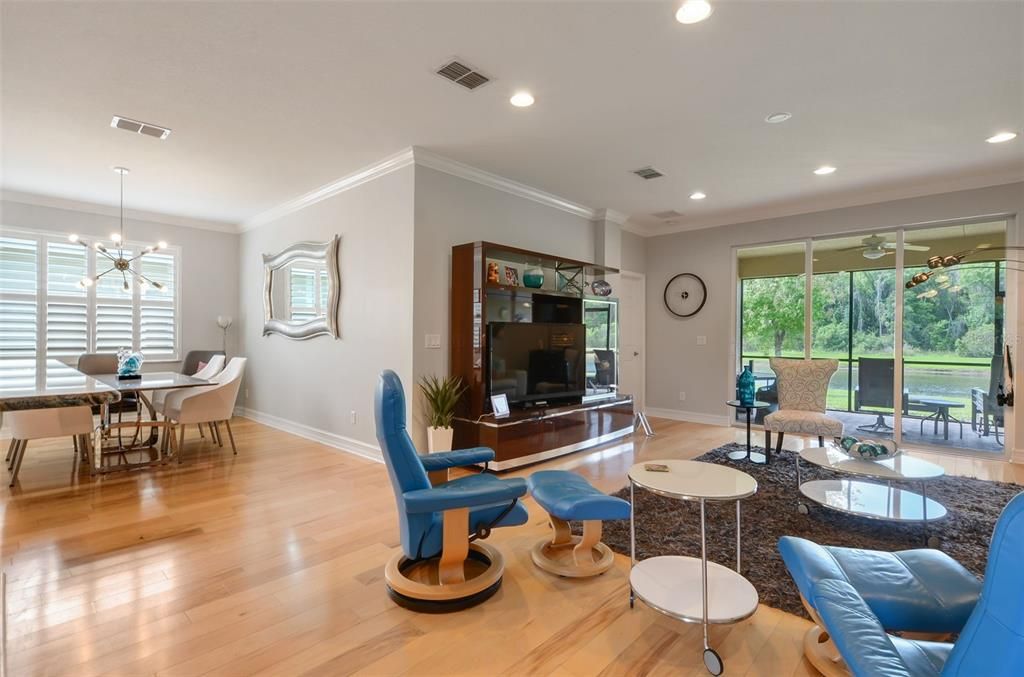 Dining room, Interior, Living room, Recessed Lighting, Wood Texture Flooring