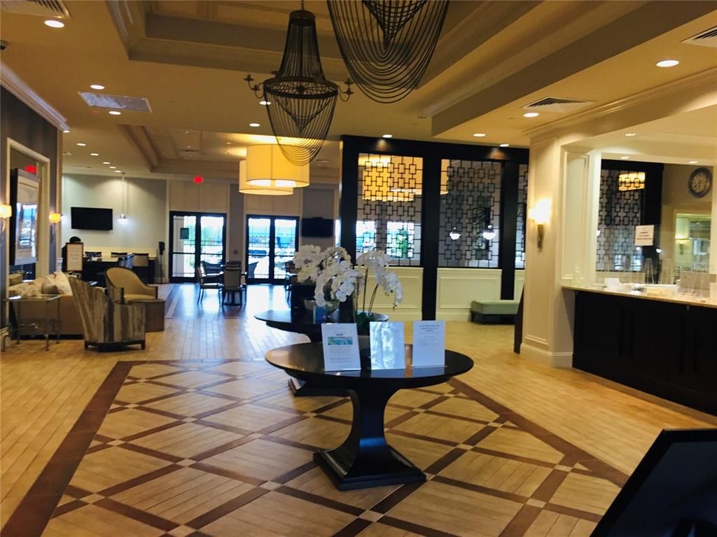 Interior, Living room, Pendant Lights, Recessed Lighting