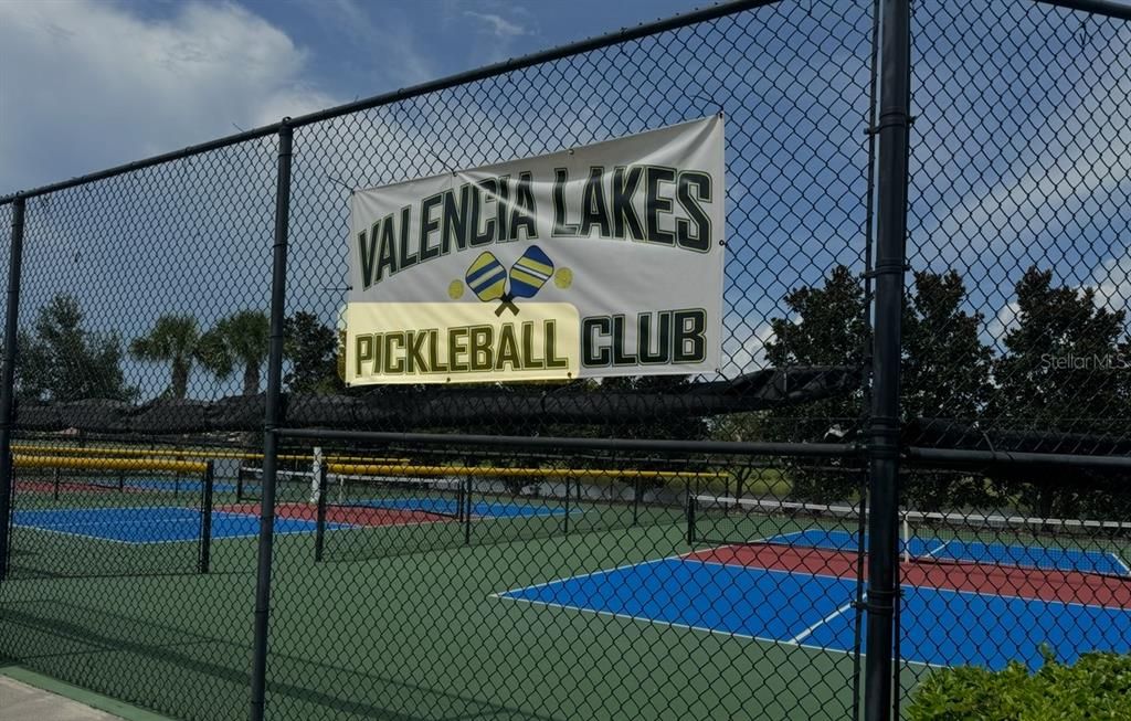 Exterior, Tennis Courts