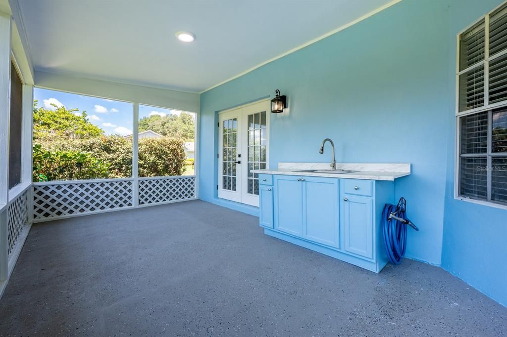 Empty room, Interior, Kitchen, Recessed Lighting