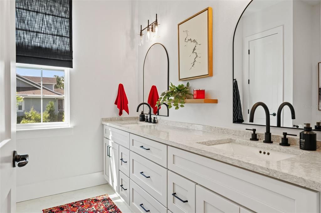 Bathroom, Dual Sink Vanities, Interior