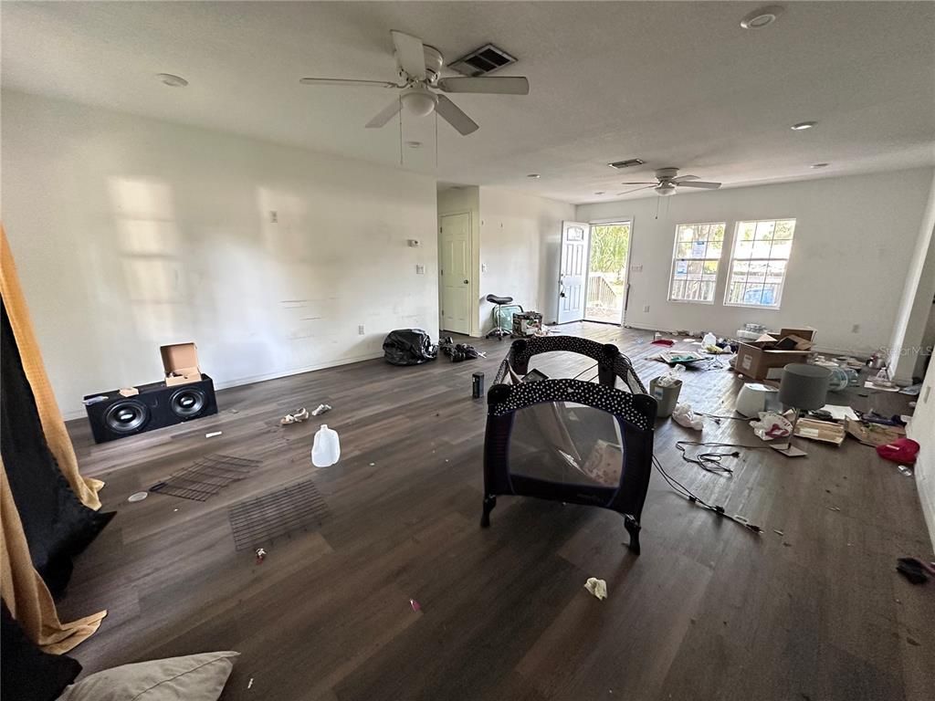 Interior, Recessed Lighting, Wood Texture Flooring