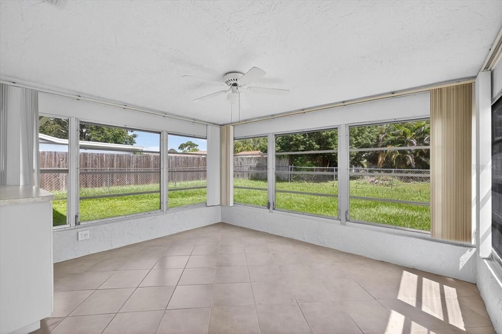 Empty room, Interior, Sun Room