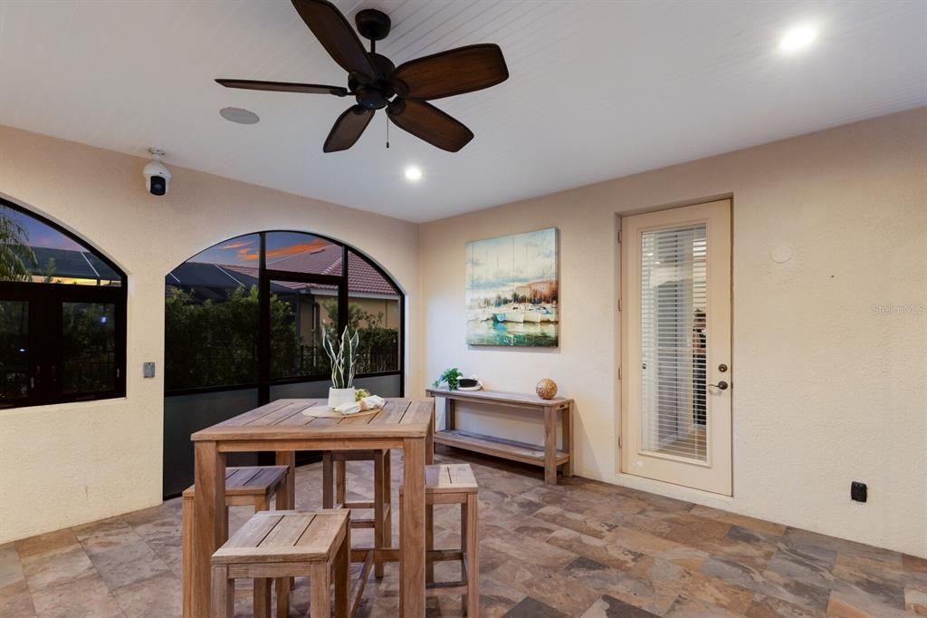 Interior, Recessed Lighting