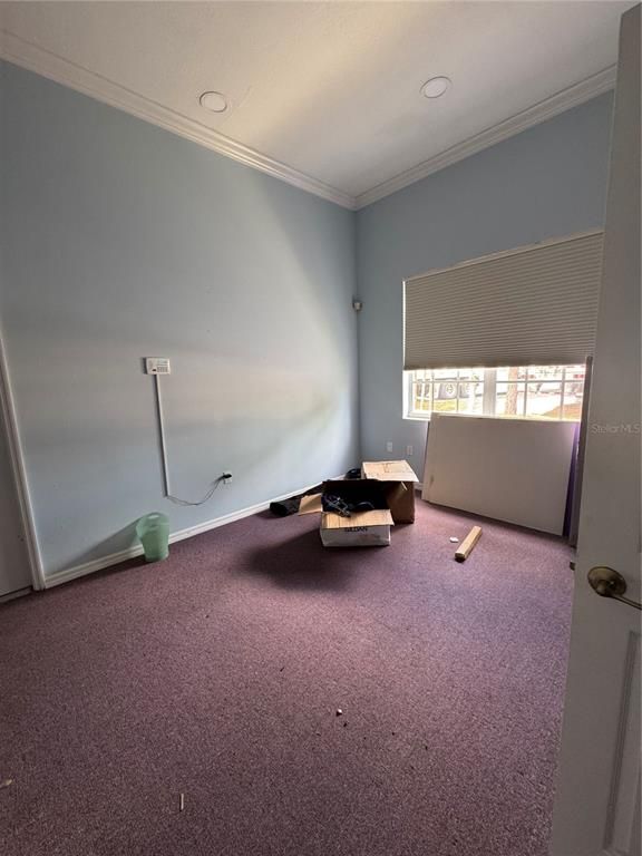 Empty room, Interior, Recessed Lighting