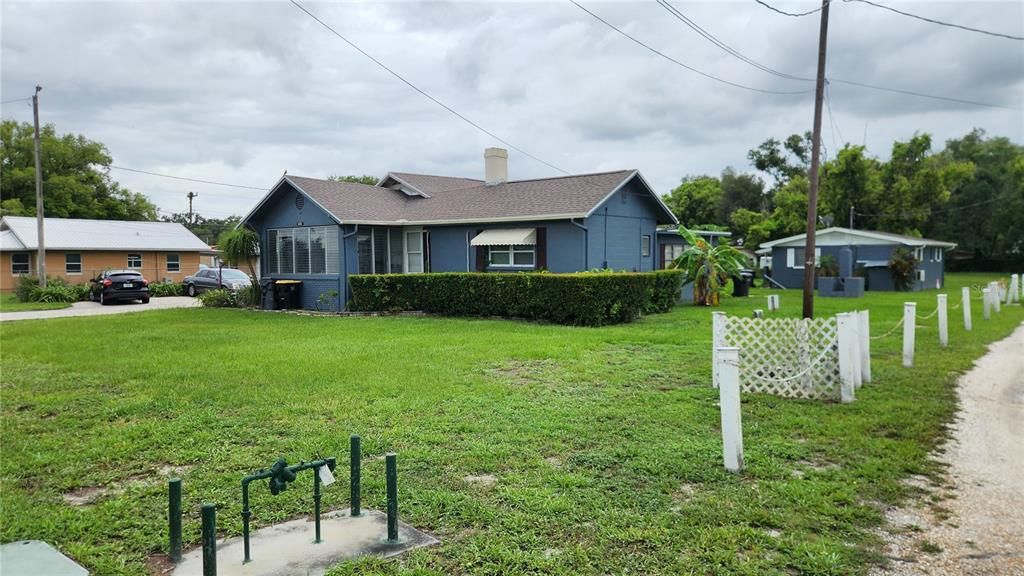 Backyard, Exterior