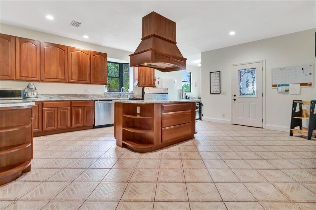 Interior, Kitchen, Recessed Lighting