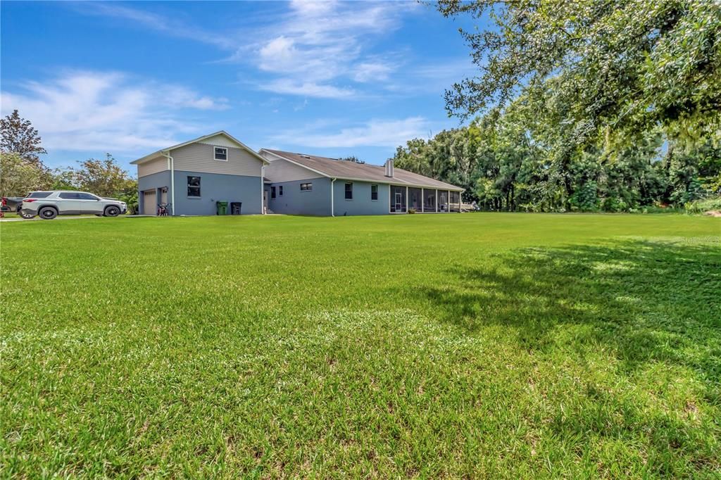 Backyard, Exterior