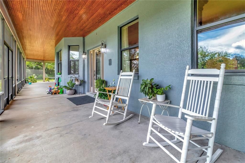 Exterior, Sun Room