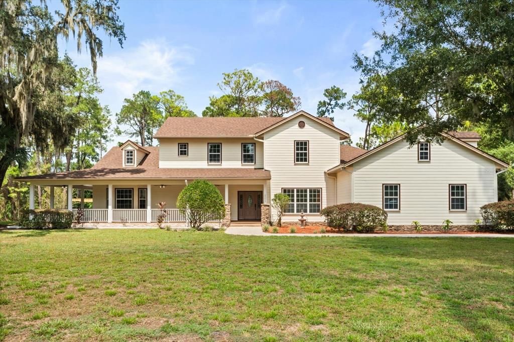Backyard, Exterior, Facade, Farmhouse