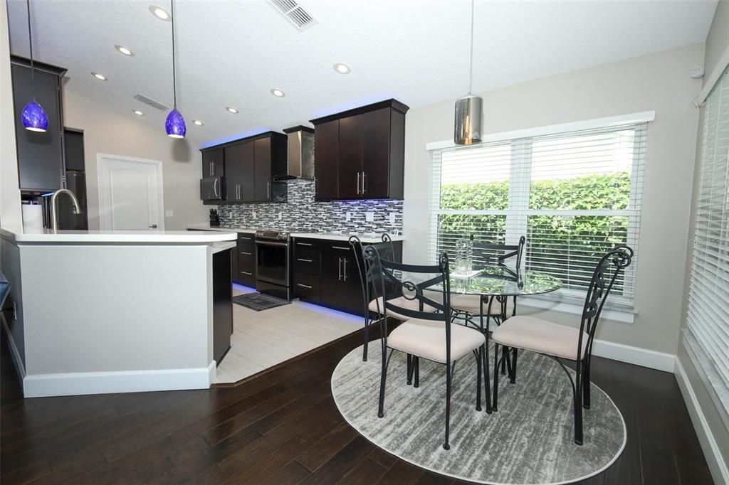 Dining room, Interior, Kitchen, Pendant Lights, Recessed Lighting, Wood Texture Flooring