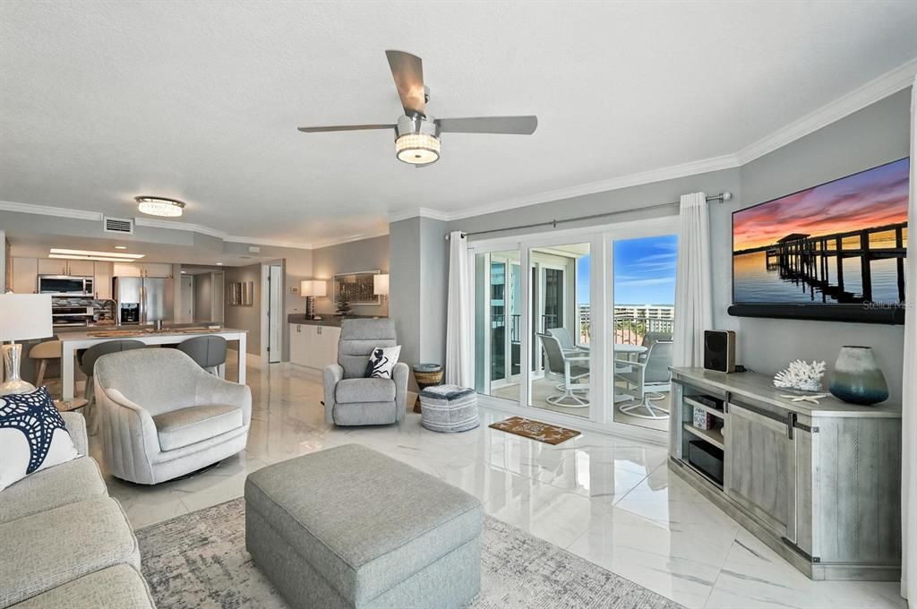 Interior, Kitchen, Living room, Marble, Stainless Steel Appliances