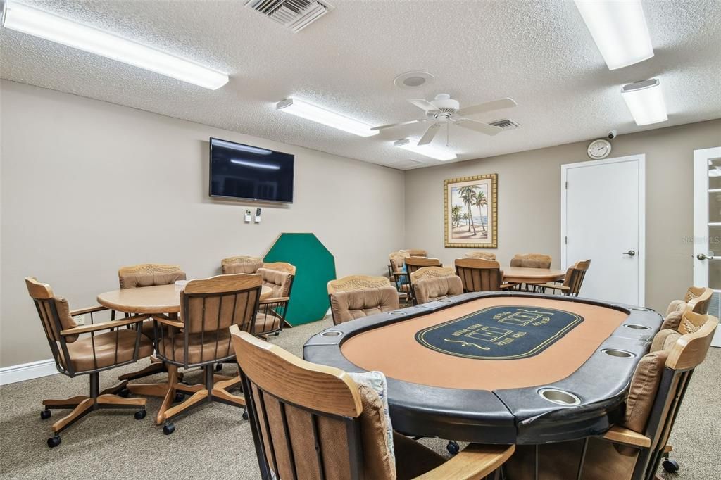 Game Room, Interior