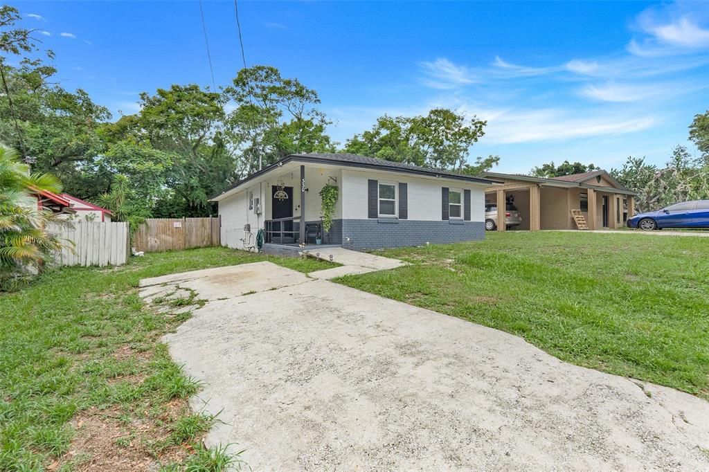 Backyard, Exterior