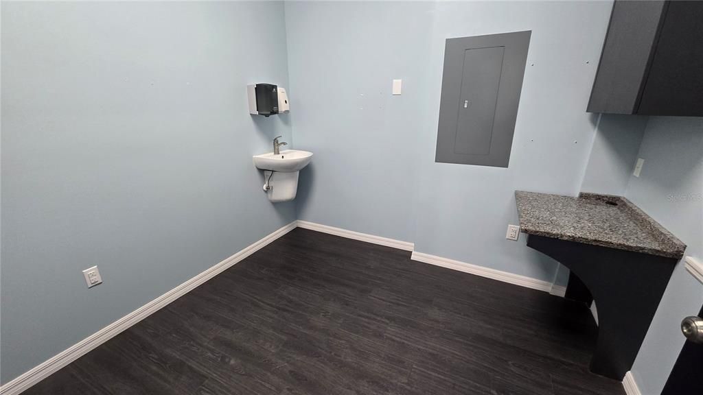 Bathroom, Interior, Wood Texture Flooring