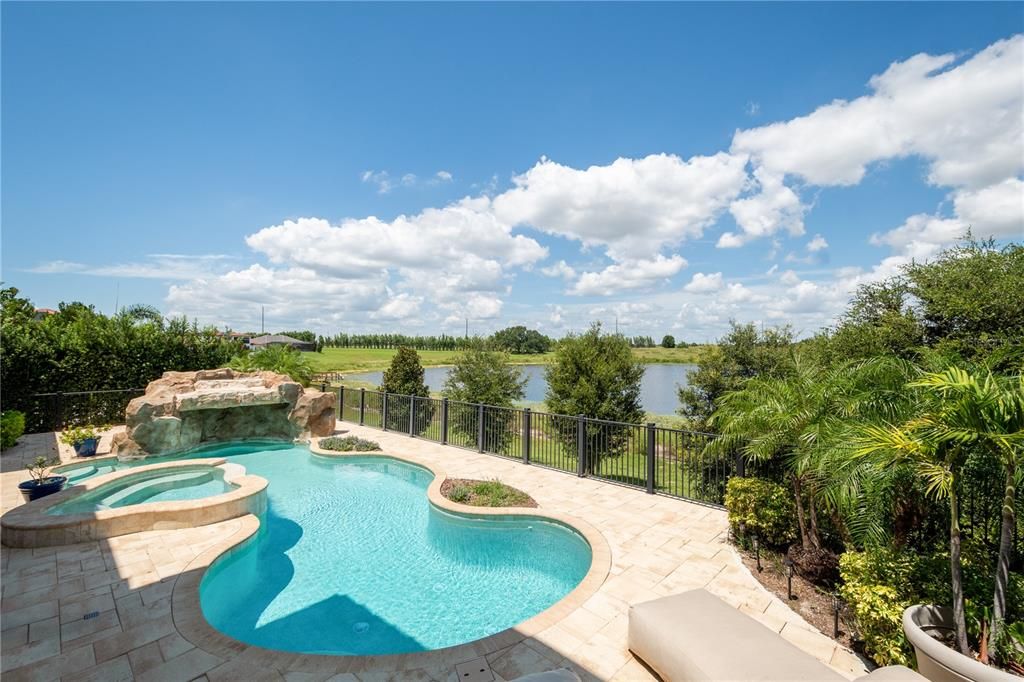 Exterior, Pool, Water