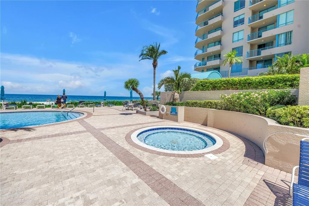 Exterior, Pool, Water