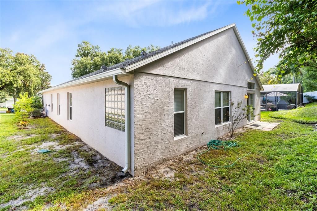 Backyard, Exterior