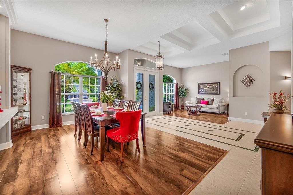 Chandelier, Dining room, Interior, Living room, Pendant Lights, Recessed Lighting, Wood Texture Flooring