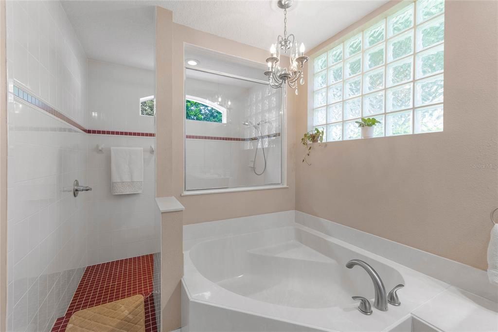 Bathroom, Interior, Pendant Lights, Recessed Lighting